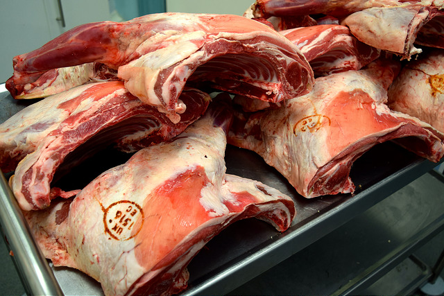 Learning about butchery with Scotch Lamb | www.rachelphipps.com @rachelphipps