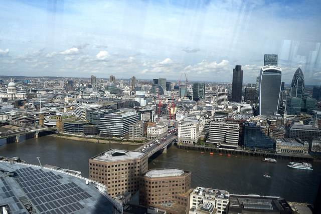 London from the 32nd floor of The Shard | www.rachelphipps.com @rachelphipps