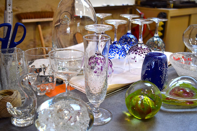 Handmade Glass in Terrasson, Aquitane | www.rachelphipps.com @rachelphipps