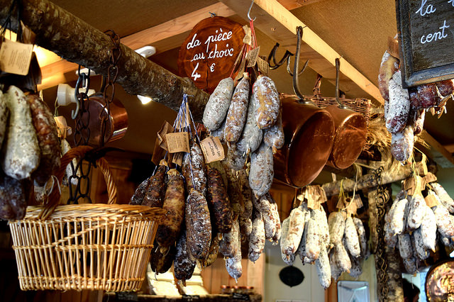 Saussison Shop in Rocamadour, France | www.rachelphipps.com @rachelphipps