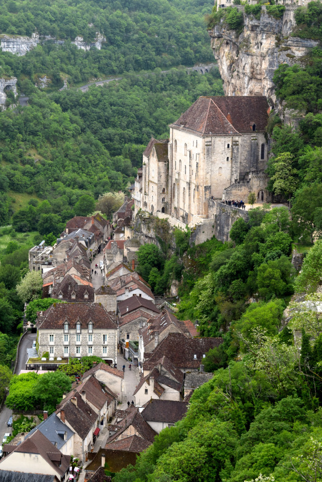 View of Rocamadour, Dordogne Valley | www.rachelphipps.com @rachelphipps