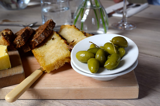 Bread and Olives at The Sportsman, Seasalter | www.rachelphipps.com @rachelphipps