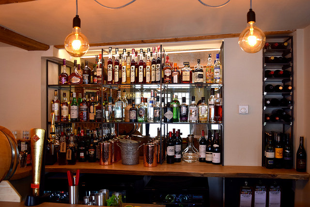 Bar at The Corner House, Canterbury | www.rachelphipps.com @rachelphipps