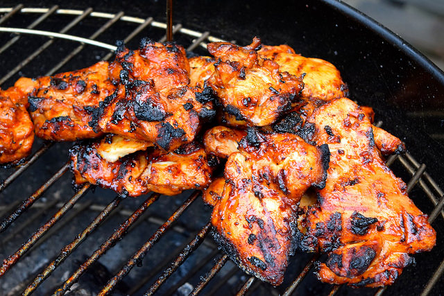 Barbecued Spicy Malagueta Chicken | www.rachelphipps.com @rachelphipps