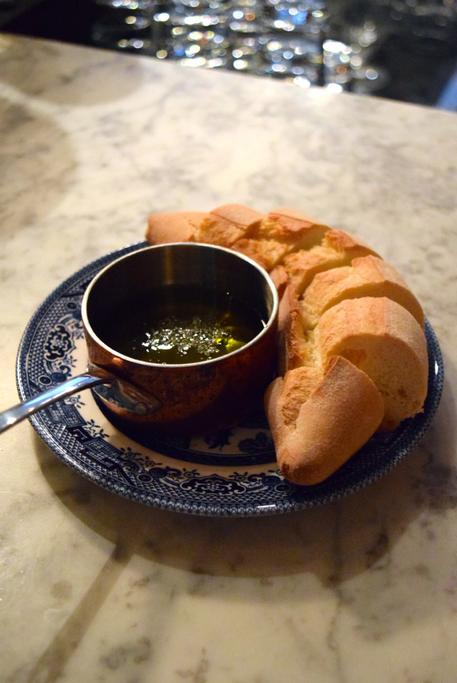 Bread & Olive Oil at Merchant House, The City | www.rachelphipps.com @rachelphipps