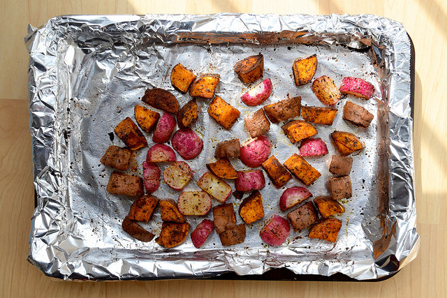 Mexican-style Roasted Sweet Potato & Radishes | www.rachelphipps.com @rachelphipps