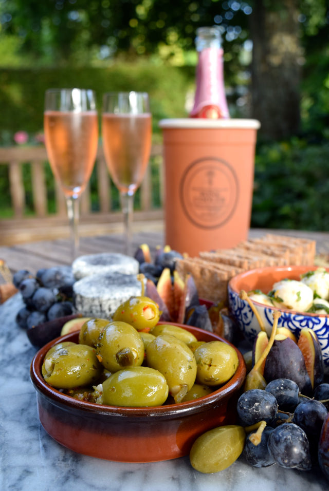 Olives & Pink Champagne | www.rachelphipps.com @rachelphipps