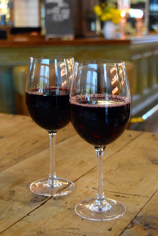 Red Wine at The Royal Oak, Twickenham | www.rachelphipps.com @rachelphipps