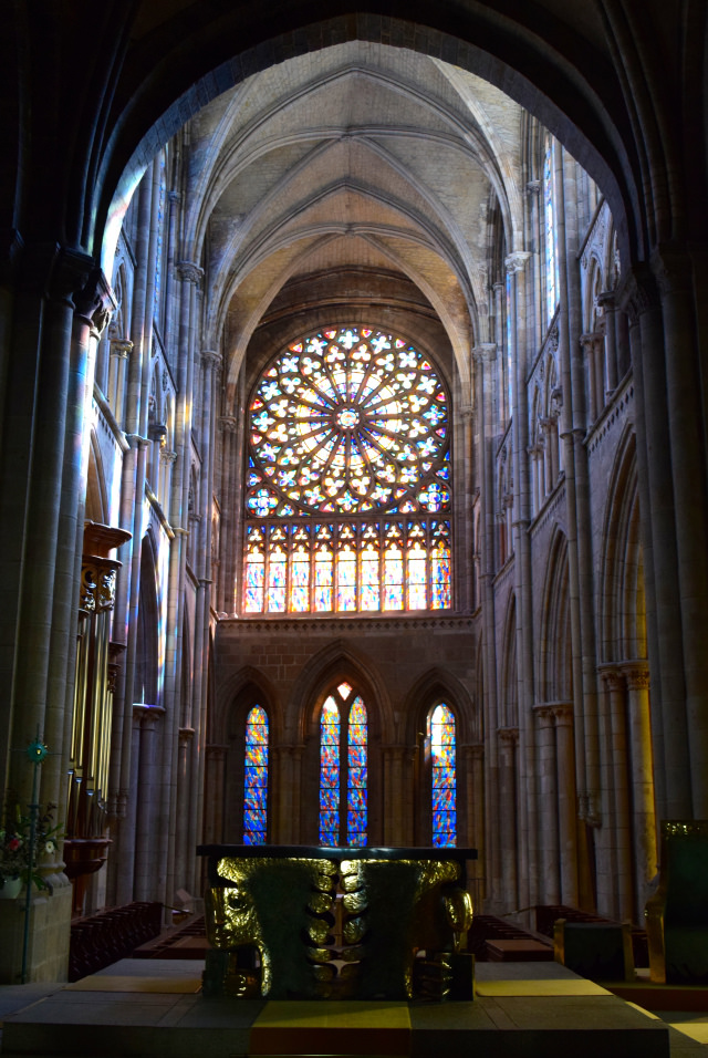 St. Malo Cathedral | www.rachelphipps.com @rachelphipps