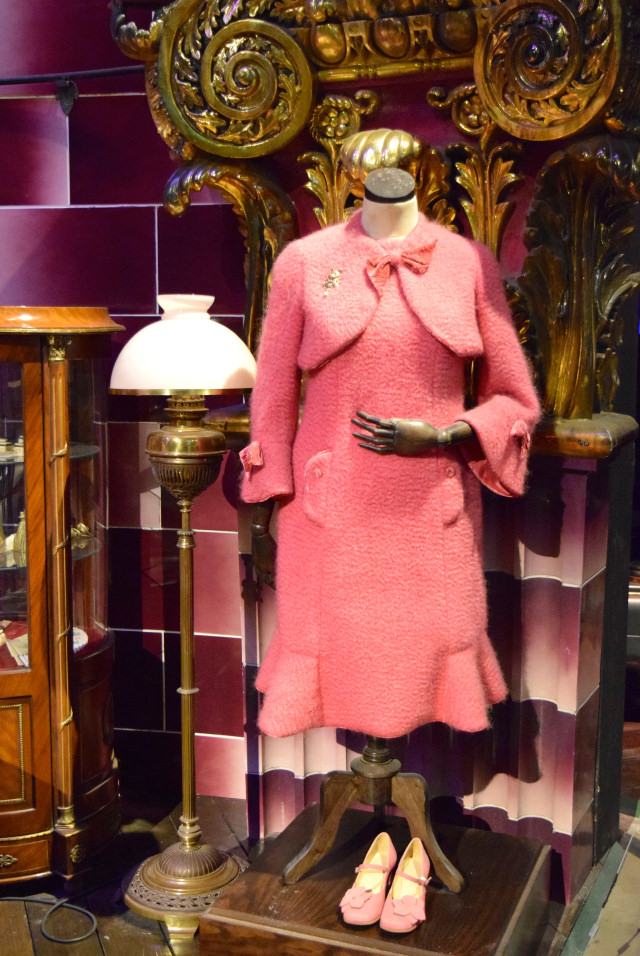 Umbridge's Outfit at the Harry Potter Studio Tour, London | #harrypotter www.rachelphipps.com @rachelphipps
