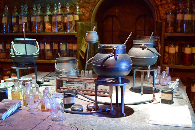 Potions Classroom at the Harry Potter Studio Tour, London | #harrypotter www.rachelphipps.com @rachelphipps