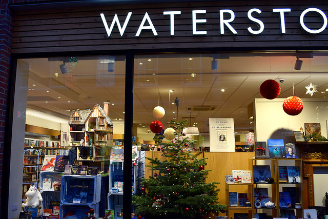 Waterstones Canterbury Christmas #christmas
