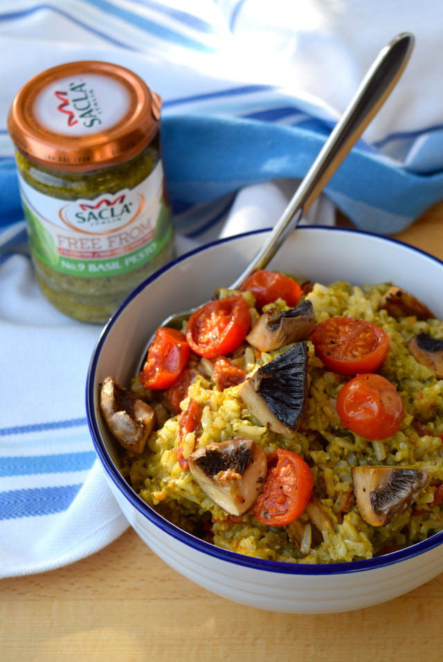 Roasted Tomato and Mushroom Pesto Rice #tomato #mushroom #pesto #rice #vegan #healthy