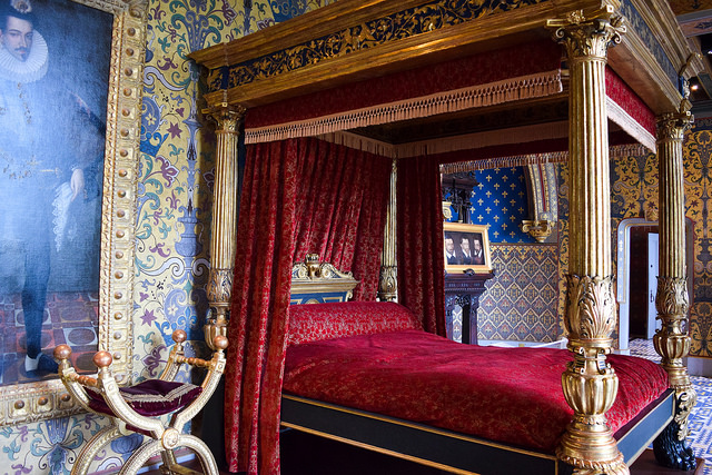 Kings Bedchamber at Château de Blois #loire #france #chateau #travel