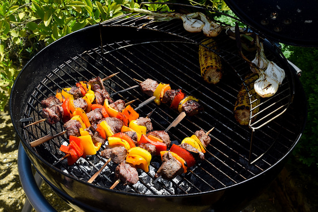 Summer Steak Skewers #barbecue #grilling #steak #skewers #kabobs #chimichurri
