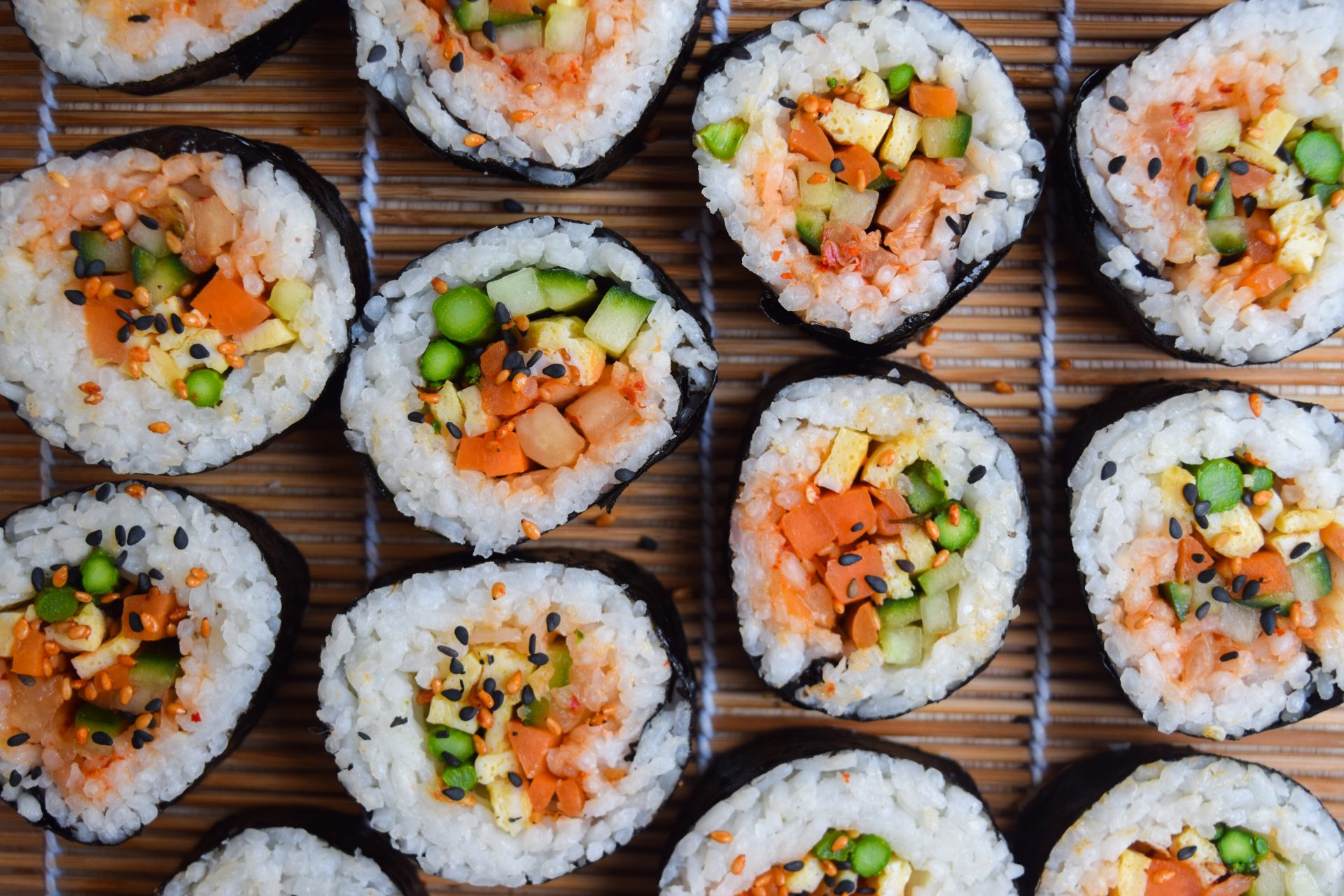 Vegan Kimbap with Tofu (Korean Sushi Roll) - Okonomi Kitchen
